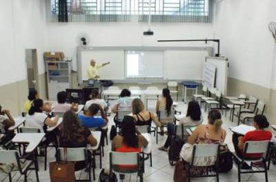 Secretaria de Educação de Caieiras realiza capacitação para os professores