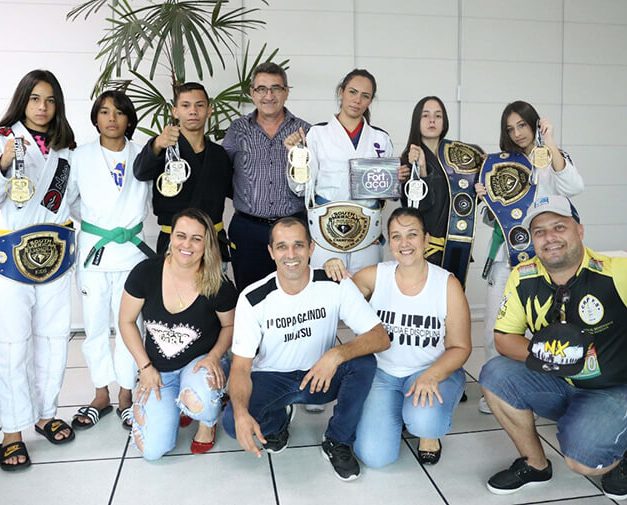 Equipe de Jiu-jitsu do Portal das Laranjeiras ganhou quatro medalhas de ouro e uma de prata no evento “SP Challenge 2019”