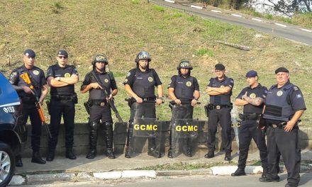 Guarda Municipal de Caieiras realiza operação para impedir invasão de terras na Vila Rosina