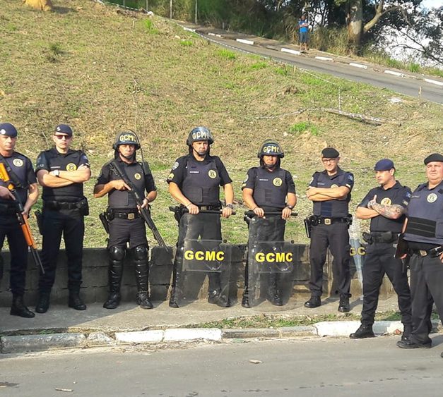 Guarda Municipal de Caieiras realiza operação para impedir invasão de terras na Vila Rosina